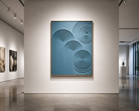 Décoration murale moderne en bleu poudré à effet d'illusion optique, encadrée, motif spirale et arche concentrique, pour studio de yoga, clinique et appartement
