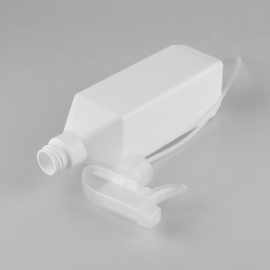 Customized Size Logo Color 300ml 500ml HDPE Plastic Chemical Cleaning <b>Spray</b> <b>Bottle</b> Custom Alcohol <b>Trigger</b> <b>Spray</b> <b>Bottle</b> - Product Image 3