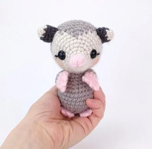 2022 gran oferta Amigurumi personalizado 100% hecho a mano Crochet <span class=keywords><strong>Possum</strong></span> para niños manualidades regalo - Product Image 2
