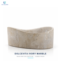 Baignoire en marbre crème Luca Dolcevita |   Baignoire en marbre à vidange centrale, finition polie, bord arrondi, pour villas de villégiature