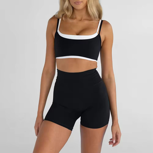 Conjunto Deportivo de Doble Capa con Contraste de Color Personalizado, Elástico en 4 Direcciones, Sujetador Deportivo para Correr, Pantalones Cortos de Yoga de Cintura Alta para Gimnasio - Product Image 2