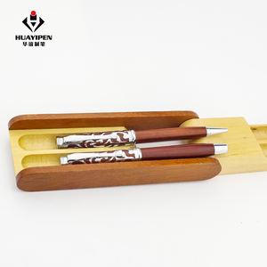 Set di penne in legno di alta qualità con Design unico in legno in metallo con bellissimo accessorio inciso 0.7mm di larghezza di <span class=keywords><strong>scrittura</strong></span> - Product Image 6