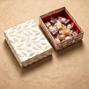 Custom Small Surprise Magnetic Candy Paper Box <strong>Gift</strong> - Product Image 1