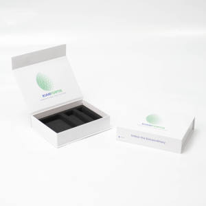 Маленькая Магнитная Подарочная жесткая коробка с логотипом на заказ, перерабатываемая бумажная упаковочная коробка для ювелирных изделий, духов - Product Image 2