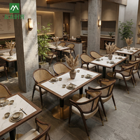 Ensemble de chaises et table de restaurant en rotin et bois avec dossier en osier et coussin moelleux pour hôtel et restaurant chinois