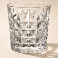 Verre à whisky taillé au diamant de qualité supérieure, fabriqué à la machine, personnalisé, en gros, en verre transparent pour bar, hôtel, maison, fêtes et boissons