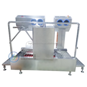 Station <span class=keywords><strong>de</strong></span> lavage <span class=keywords><strong>de</strong></span> bottes avec distributeur <span class=keywords><strong>de</strong></span> savon, station <span class=keywords><strong>de</strong></span> nettoyage hygiénique pour les usines <span class=keywords><strong>de</strong></span> transformation alimentaire et <span class=keywords><strong>de</strong></span> viande - Product Image 4