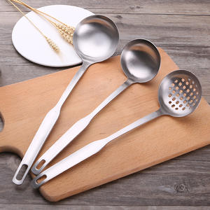 ชุดอุปกรณ์ครัวสแตนเลส 3 ชิ้น ช้อนตักแบบมีร่องด้ามยาว ตะหลิว สำหรับทำอาหาร กระทะ หม้อไฟ ใช้กับเตาอบได้ ล้างมือเท่านั้น - Product Image 5