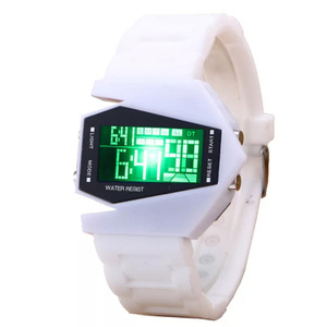 Orologio Digitale LED Luminoso a <span class=keywords><strong>Forma</strong></span> <span class=keywords><strong>di</strong></span> Aeroplano Unico 2025, <span class=keywords><strong>Orologi</strong></span> Sportivi Multifunzionali per Donne, Uomini e Bambini - Product Image 3
