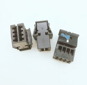 Connettore Auto Modificato a 8 Pin/Vie per Specchietto Retrovisore <span class=keywords><strong>con</strong></span> Cablaggio per VW Audi 8K0971833 - Product Image 2