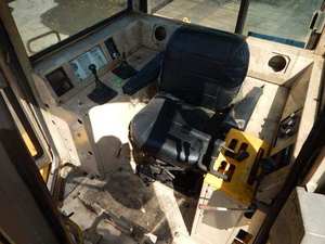 Bulldozer Usado en Buenas Condiciones, Modelo D85-21 D65 D155 D155-5, Capacidad de Aplicación de 8.6m, Alto Momento de Carga, en Venta - Product Image 6