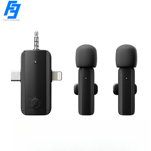 3 in 1 Wireless Lavalier Microphone for IOS/Type-C Mobile Phone and 3.5mm Audio Devices Support Using While Charging