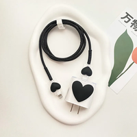 Casing Kabel Data Charger Bentuk Hati Lucu Anime Kawaii untuk Ponsel 18w 20w, Hadiah untuk Perempuan