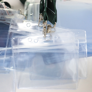 Porta Biglietti da Visita e Carte d'Identità Personalizzato Economico Impermeabile con Chiusura a Zip in PVC Trasparente Orizzontale - Product Image 1