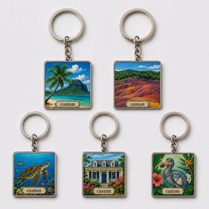 Porte-clés personnalisés en gros de haute qualité, souvenirs de voyage avec éléments de Maurice, chaînes et monuments de Chamarel - Product Image 1