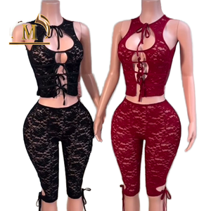 Set di pantaloncini a due pezzi Sexy in maglia con pizzo trasparente trasparente da <span class=keywords><strong>donna</strong></span>, <span class=keywords><strong>abbigliamento</strong></span> da <span class=keywords><strong>donna</strong></span> Sexy in due pezzi Sexy <span class=keywords><strong>retrò</strong></span> - Product Image 1