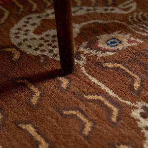 Alfombra de Lana Tejida a Mano Tradicional Master Weaver con Estampado Animal, Rectangular, Ecológica, para Sala de Estar y Dormitorio - Product Image 5