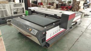 เครื่องเลเซอร์สำหรับงานแกะสลัก 1325 พร้อมรางเฟือง กล้อง CCD ระบบทำความเย็น S&A CW5200 พัดลม 550W มอเตอร์สเต็ปเปอร์/เซอร์โว Leadshine 86 แท่นแบบรังผึ้ง - Product Image 2