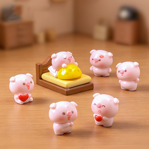ตุ๊กตาหมูเรซิ่นสีชมพูน่ารักขนาดจิ๋ว ตกแต่งบ้านตุ๊กตา DIY ของตกแต่งโต๊ะทำงาน - Product Image 1