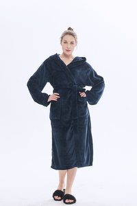 Vendita calda in fabbrica taglie forti in <span class=keywords><strong>pile</strong></span> da donna accappatoio con cappuccio in peluche abito lungo vestaglia da notte per ragazze - Product Image 3