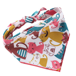Bandana pour chien, motif de dessin animé, styles réversibles, écharpe triangulaire pour animaux de compagnie, bavoirs, foulard pour chien doux et lavable, bavoir réglable pour animaux de compagnie - Product Image 2