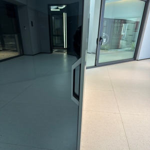 <span class=keywords><strong>Porte</strong></span> <span class=keywords><strong>coulissante</strong></span> <span class=keywords><strong>en</strong></span> <span class=keywords><strong>verre</strong></span> moderne à suspension supérieure sans rail inférieur pour cuisine et salon - Product Image 4