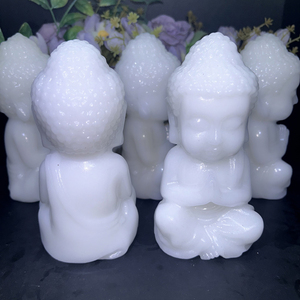 Vente en gros de statues de Bouddha bébé en jade blanc naturel, pierres précieuses semi-polies, artisanat en cristal de Bouddha pour la guérison et la méditation - Product Image 3