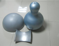Les panneaux en aluminium hyperboliques conviennent aux formes complexes et donnent aux bâtiments des surfaces courbes uniques.