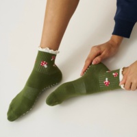Chaussettes de yoga en coton premium à col ras du cou, tricotées sur mesure, bord festonné, antidérapantes pour le Pilates et le sport