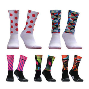 Calcetines Deportivos de Ciclismo Transpirables de Verano para Hombre y Mujer, Diseño OEM con Logotipo, Alta Calidad, Competitivos, para Ciclismo de Carretera, Running y Escalada - Product Image 2