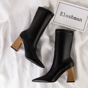 Bottes pour femme à talon carré de 8,5 cm avec fermeture éclair arrière – Chaussures tendance et bottines à la mode - Product Image 2