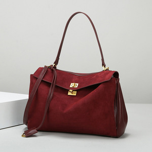 Sac fourre-tout en cuir givré haut de gamme pour femme, nouvelle collection 2025, fermeture éclair Rodeo, grande capacité, élégant, pour le quotidien, à porter à l'épaule, été - Product Image 4