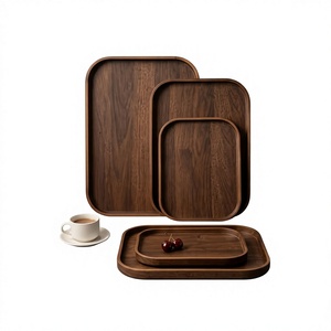 Plateau de service traditionnel en bois à surface lisse pour le service du thé, la présentation du petit-déjeuner et l'accueil des invités - Product Image 1
