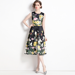 <span class=keywords><strong>Robe</strong></span> <span class=keywords><strong>d</strong></span>'<span class=keywords><strong>été</strong></span> sans manches à imprimé floral et col en O pour femmes élégantes, longueur <span class=keywords><strong>sous</strong></span> <span class=keywords><strong>le</strong></span> <span class=keywords><strong>genou</strong></span> - Product Image 1