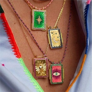 Acero inoxidable de alta calidad 18K chapado en oro sol Luna Corazón Azul mal de ojo encanto esmalte Tarot Collar para mujer joyería - Product Image 2