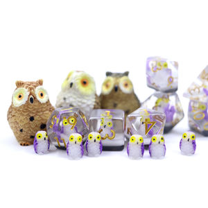 सबसे अच्छी कीमत 7 पीसी पॉलीहेड्रिन रेसिन D4-D20 बेबी उल्लू पशु dnd खेल के लिए सेट - Product Image 1