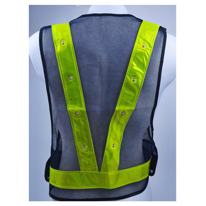 Vélo adulte Sport travail gilets de sécurité Signal lumineux haute visibilité course réfléchissant <span class=keywords><strong>clignotant</strong></span> LED <span class=keywords><strong>gilet</strong></span> d'avertissement de sécurité - Product Image 2