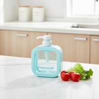 Bouteille à pompe carrée transparente en PET de 300 ml et 500 ml, couleur personnalisée, réutilisable, pour désinfectant pour les mains, gel douche, avec pompe en PP