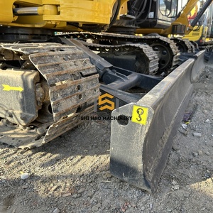 ประหยัดน้ำมันและทรงพลัง เหมาะสำหรับการเกษตรและการใช้งานในบ้าน รถขุดขนาดเล็ก 4 ตัน ยี่ห้อโคมัตสึ รุ่น PC40mr มือสอง - Product Image 5