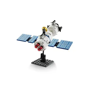 2023 nouveaux enfants assemblage éducatif fusée avion avec rampe de lancement satellite Mars lander quatre options blocs de construction jouets