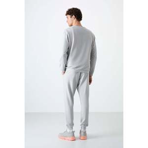 Conjunto Deportivo para Hombre Keith Ta, Estilo Casual, Transpirable, Tela de 340g, Diseño Simple - Product Image 1