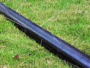 Durevole nastro a goccia in PE da fattoria biologica per irrigazione da giardino efficiente dal punto di vista idrico e resistente alle intemperie consente di risparmiare acqua 33% - Product Image 3