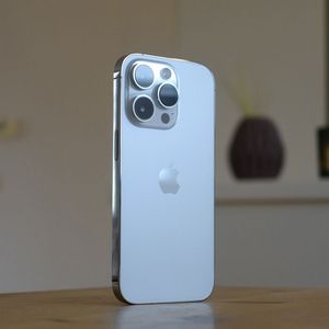 Per Apple <span class=keywords><strong>iPhone</strong></span> <span class=keywords><strong>13</strong></span>, <span class=keywords><strong>13</strong></span> <span class=keywords><strong>Pro</strong></span>, <span class=keywords><strong>13</strong></span> <span class=keywords><strong>Pro</strong></span> <span class=keywords><strong>Max</strong></span> Grado A+ 8GB RAM 128GB/256GB Sbloccato 5G - Consegna Rapida Ricondizionato - Product Image 2