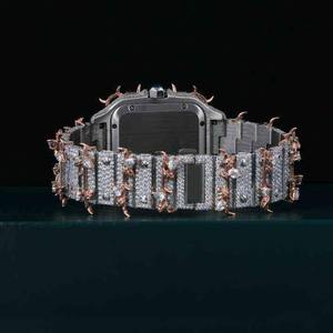 Atractivo Reloj de Pulsera de Lujo Personalizado con Diamantes Moissanite de Corte Redondo, Estilo Hip Hop, con Espinas, de Acero Inoxidable para Hombre, de la India - Product Image 2