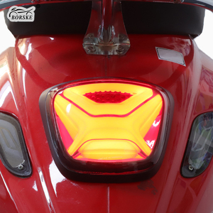 BORSKE pemasok suku cadang sepeda motor kustom lampu berkendara skuter lampu belakang untuk Vespa sprint primevera 150