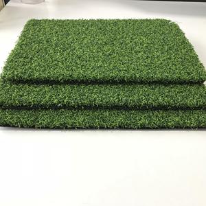 Js nóng bán ngoài trời Mini Golf Thảm 15 mét cũng được sử dụng nhân tạo Golf cỏ đặt màu xanh lá cây bán buôn - Product Image 1