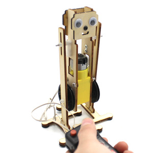 Kit de robot en bois télécommandé, jouet éducatif scientifique à construire soi-même pour enfants de 7 à 9 ans, projet d'apprentissage STEM - Product Image 1