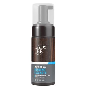Limpiador íntimo espumoso para hombres, suave para la zona debajo del cinturón, hecho con ingredientes de origen natural como hamamelis y <span class=keywords><strong>aloe</strong></span> <span class=keywords><strong>vera</strong></span> - Product Image 2