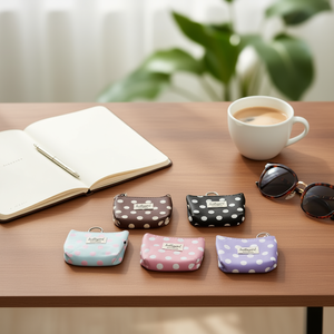 Portamonete a pois 8,5x10 cm con portachiavi per donna e ragazza, mini portafoglio alla moda - Product Image 2