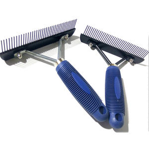 Râteau de toilettage pour animaux de compagnie Râteau de nettoyage des dents longues Peigne de perte en acier inoxydable Kit de toilettage Brosse pour <span class=keywords><strong>chien</strong></span> Peigne à curry Grattoir à sueur - Product Image 2